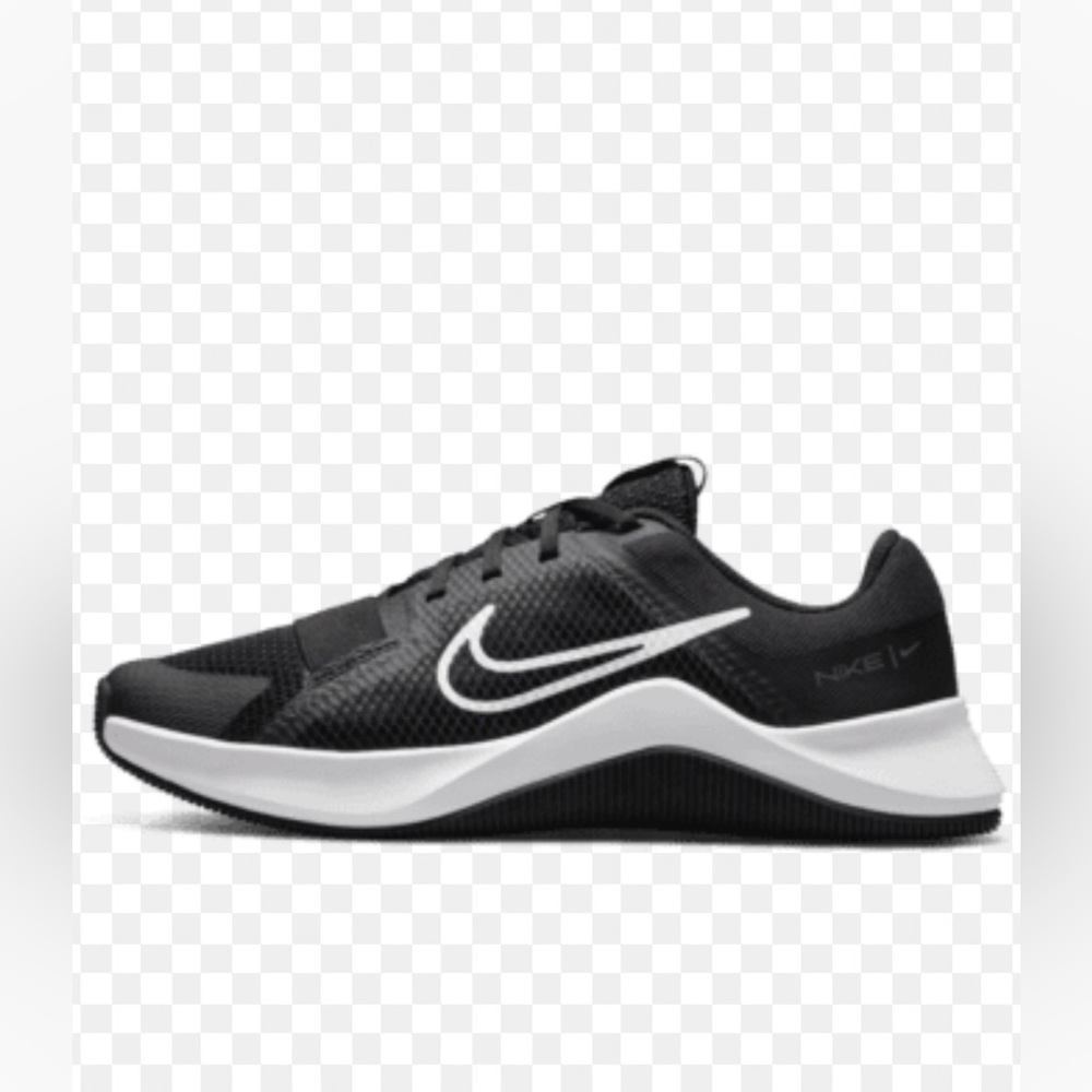 Nike MC 2 Trainers in Black and White Sz 7.5 Only Worn Twice
